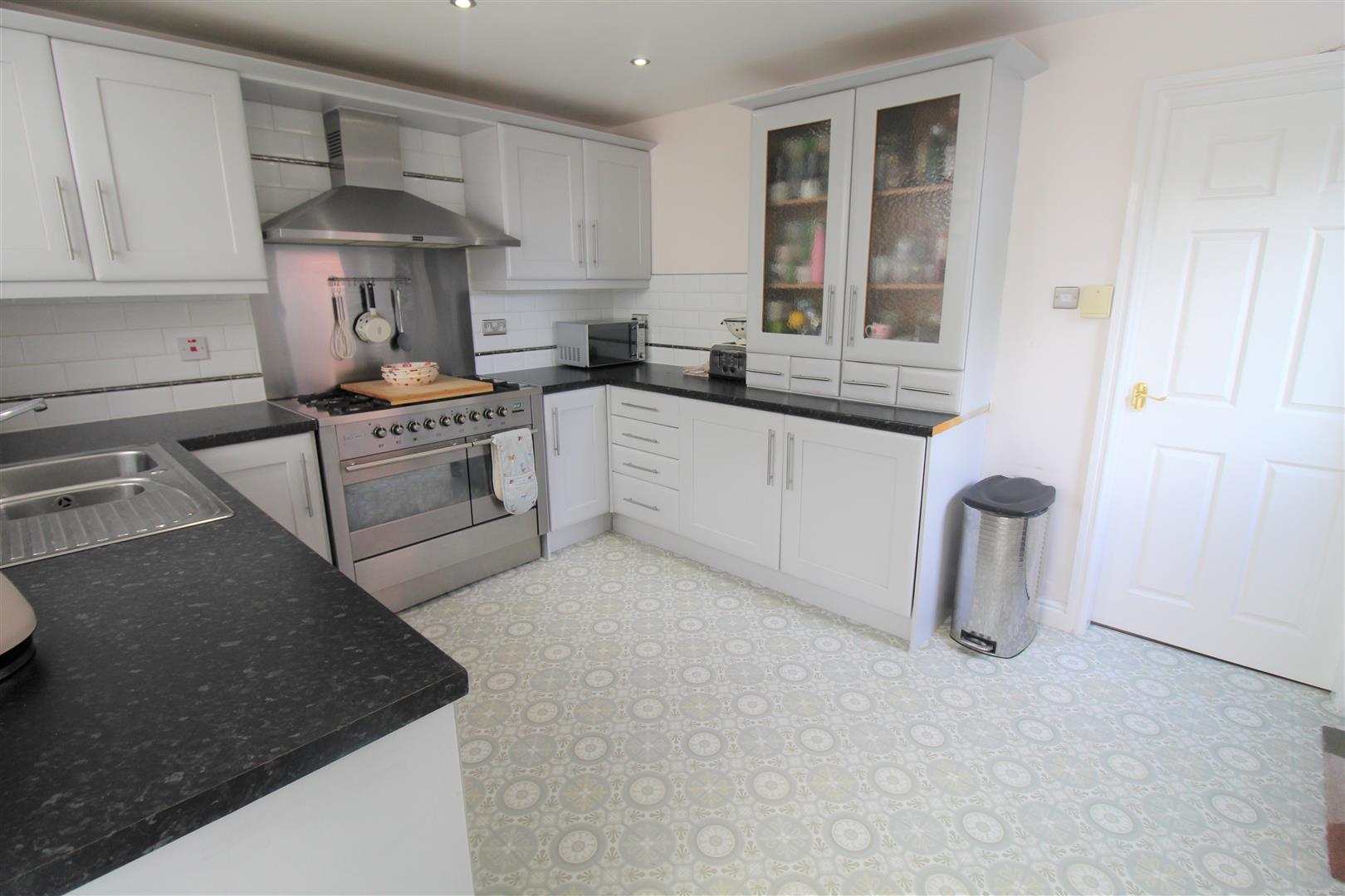 Tara Grove, Baddeley Green, Stoke-On-Trent